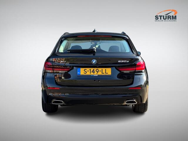 BMW 5-SERIE Touring 530e xDrive Business Edition Plus SoH 98% NL-Auto!