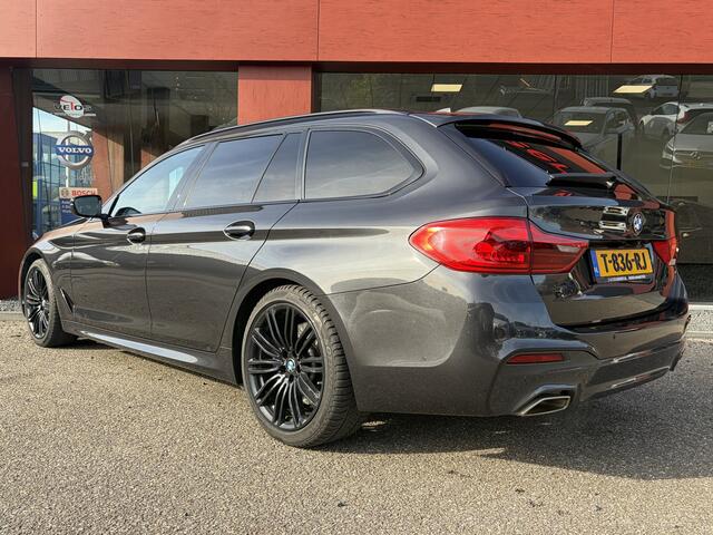BMW 5-SERIE Touring 530i M-SPORT High Executive | PANO | LEER | HEAD-UP | TREKHAAK