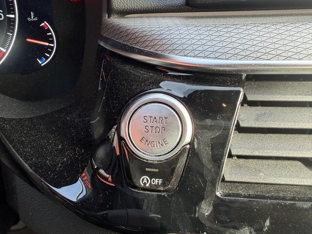 BMW 5-SERIE Touring 530i M-SPORT High Executive | PANO | LEER | HEAD-UP | TREKHAAK