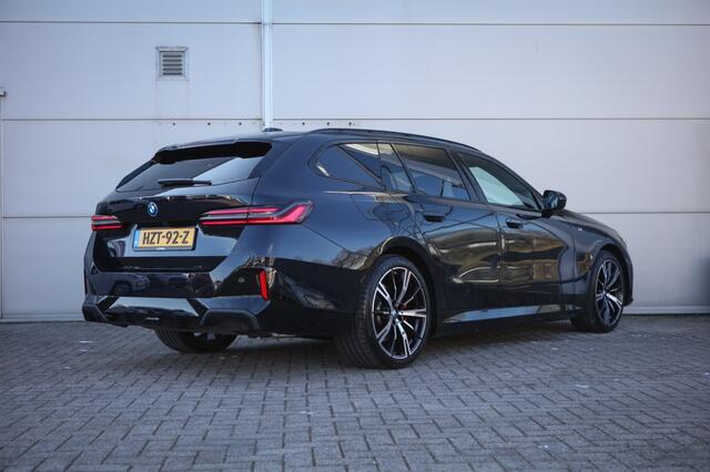 BMW 5-SERIE Touring 530e M Sport Edition