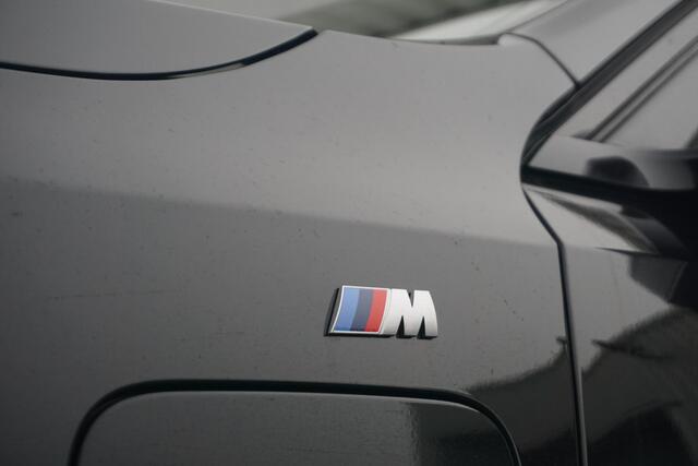 BMW 5-SERIE Touring 530e M Sportpakket Pro 21'' / Bowers & Wilkins / Driving Assistant Professional / Panoramadak / Trekhaak