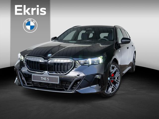 BMW 5-SERIE Touring 520i | M Sportpakket Pro | Equipment Pack Pro | Travel Pack | Showroom Selection