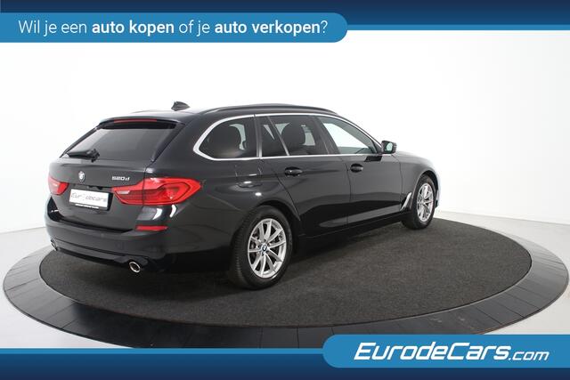 BMW 5-SERIE Touring 520d *1ste Eigenaar*Leer*Panoramadak*Trekhaak*Ambiente*