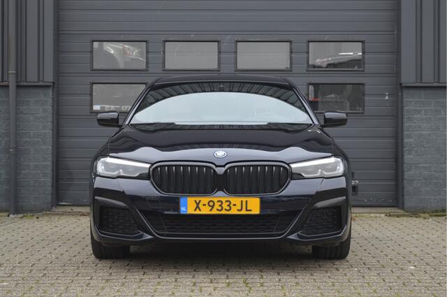 BMW 5-SERIE 520e Executive | M-PAKKET | CAMERA | CARPLAY |