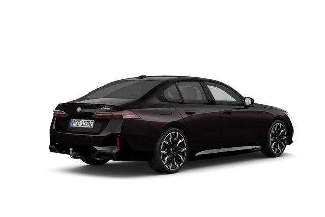 BMW 5-SERIE Sedan 530e M Sport Edition | M Sportpakket Pro | Innovation Pack | Comfort Pack | Trekhaak