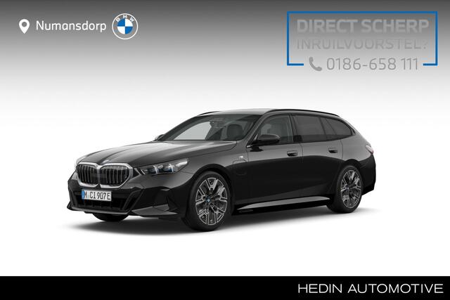 BMW 5-SERIE Touring 530e | M-Sport | 20'' | Camera | Driv. Ass. Plus | Elek. Trekhaak | Comfort Access