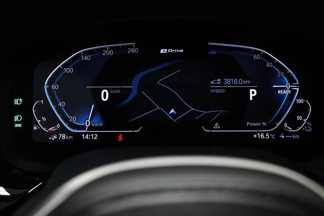 BMW 5-SERIE 530e M-Sport High Executive | SUPER SPORT STOELEN | LASER LED | SCHUIFDAK | 19"