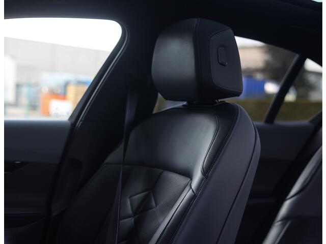 BMW 5-SERIE 550e xDrive | Pano - M Sport Pro - Bowers&Wilkins