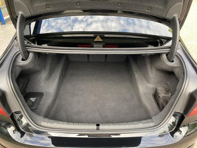 BMW 5-SERIE 520i
