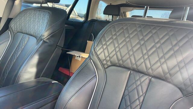 BMW 5-SERIE Touring 520d High Executive Edition