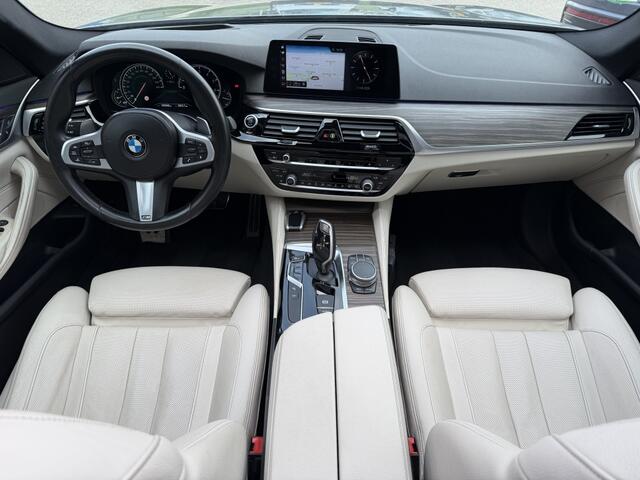BMW 5-SERIE Sedan 530i xDrive M-Sport Schuifdak Memory HUD