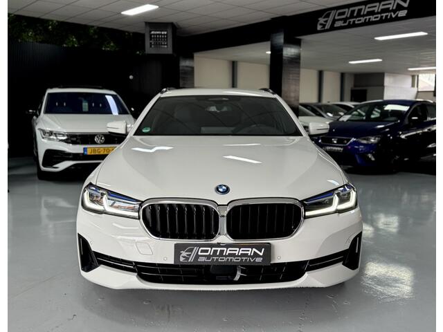 BMW 5-SERIE Touring 530e M Sport High Exe. 292PK BTW