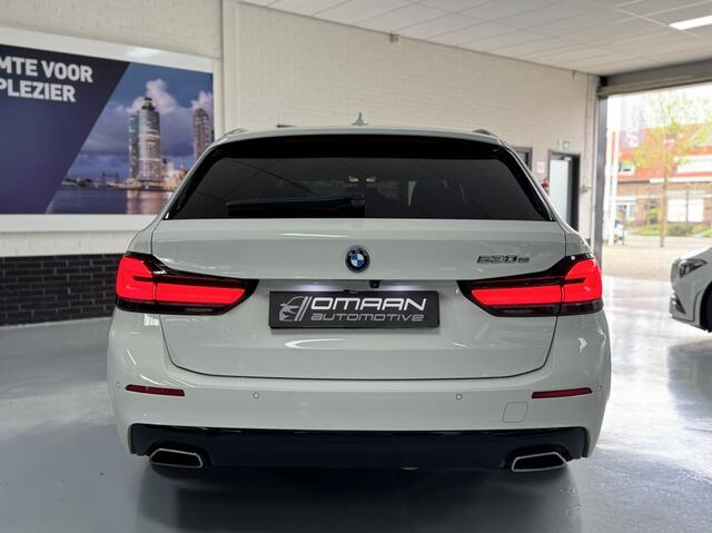 BMW 5-SERIE Touring 530e M Sport High Exe. 292PK BTW