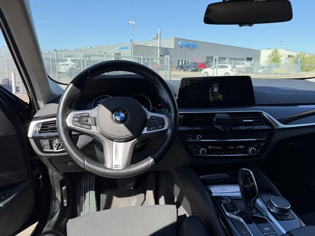 BMW 5-SERIE Touring BJR 2017 530i 252 PK Executive ELEK. STOELEN | VIRTUAL DISPLAY | ELEK. KLEP | SPORTSTOELEN
