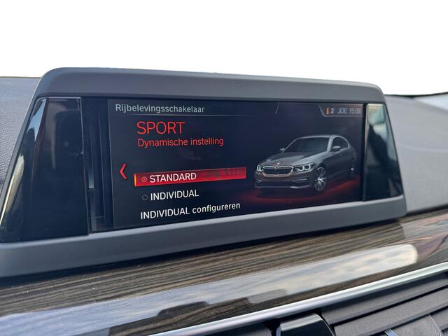 BMW 5-SERIE 520i High Executive Aut- Panoramadak, Xenon Led, Elek Interieur, Keyless