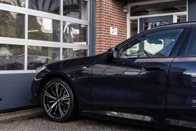 BMW 5-SERIE 530e xDrive M Sport | Comfort Seats | Memory | Harman/Kardon | Driving Ass. Plus | Trekhaak | Ventilate | 20' Inch |