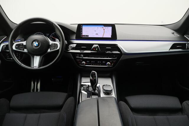 BMW 5-SERIE Touring 520i High Executive