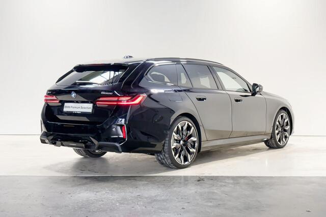 BMW 5-SERIE Touring 550e xDrive Innovations Pack M Sportpakket Pro Aut.