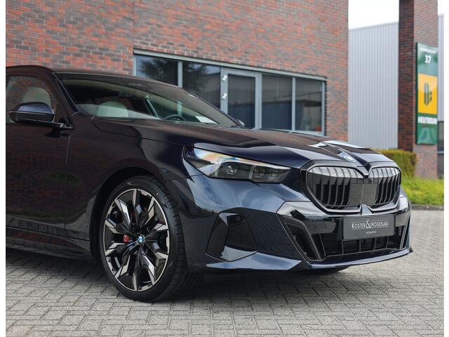 BMW 5-SERIE 550e Touring xDrive | Pano - Trekhaak - HUD