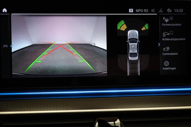 BMW 5-SERIE 530e xDrive M-Sport | SOH 90% | STUURVERWARMING | DAB | APPLE | CAMERA | TREKHAAK