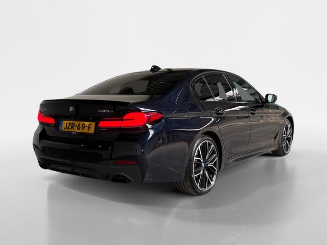 BMW 5-SERIE 545e xDrive Business Edition Plus I M-Sport I Schuifdak I Laser I Integral Active Steering I Comfortstoelen I Massage