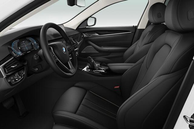 BMW 5-SERIE Sedan 530e iPerformance High Executive