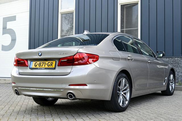 BMW 5-SERIE 520i High Executive Edition Rijklaarprijs-Garantie Leder Navigatie Trekhaak Schuifdak Led Camera