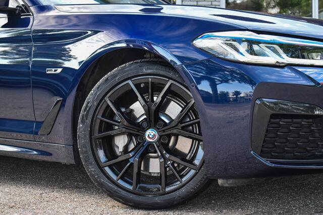 BMW 5-SERIE Touring 530e Business Edition Plus Pano HUD Leder Comf Zet