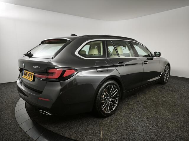 BMW 5-SERIE Touring 530e Business Edition Plus 292PK | Cruise Control adaptief | Navigatie | Lederen Bekleding | Achteruitrijcamera | Trekhaak
