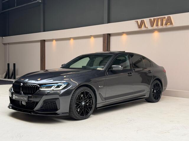 BMW 5-SERIE 545e xDrive High Executive Full Option|360Cam|Pano|Memory|Laser|H&K|HUD