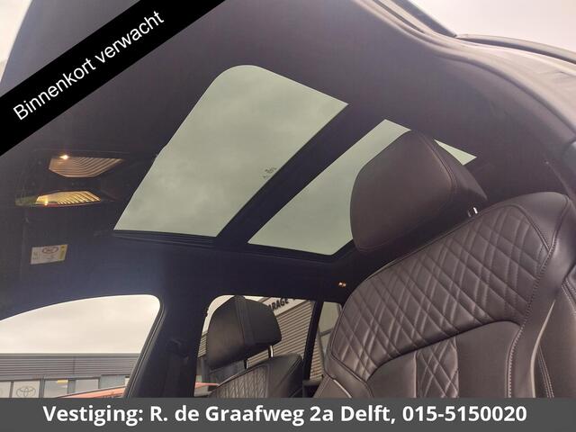 BMW 5-SERIE Touring 530i Business Edition Plus | Schuif-/Kanteldak | Navigatie | Camera | Leder |