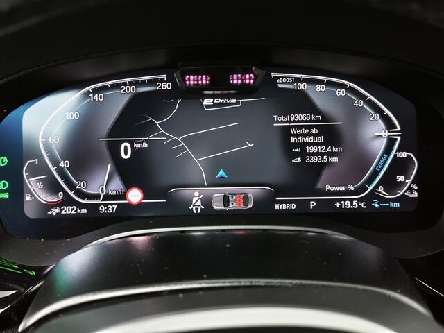 BMW 5-SERIE 530e xDrive High Executive | Harman Kardon | Panoramadak |