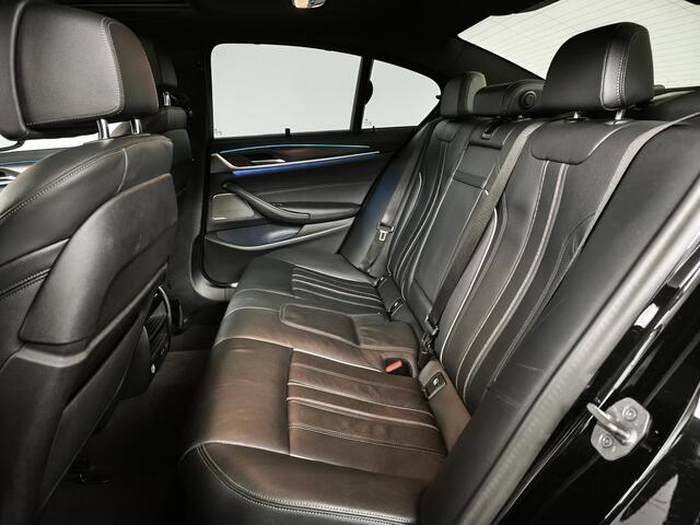 BMW 5-SERIE 530e xDrive High Executive | Harman Kardon | Panoramadak |
