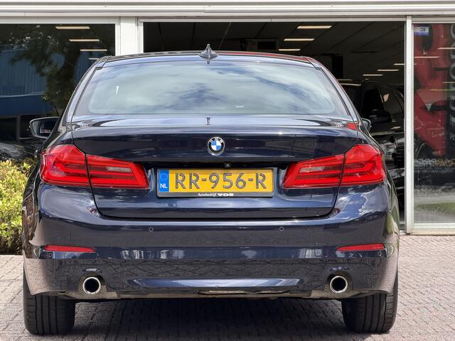 BMW 5-SERIE 520i High Executive | Memory | Elektr. Trekhaak | Leder | Camera
