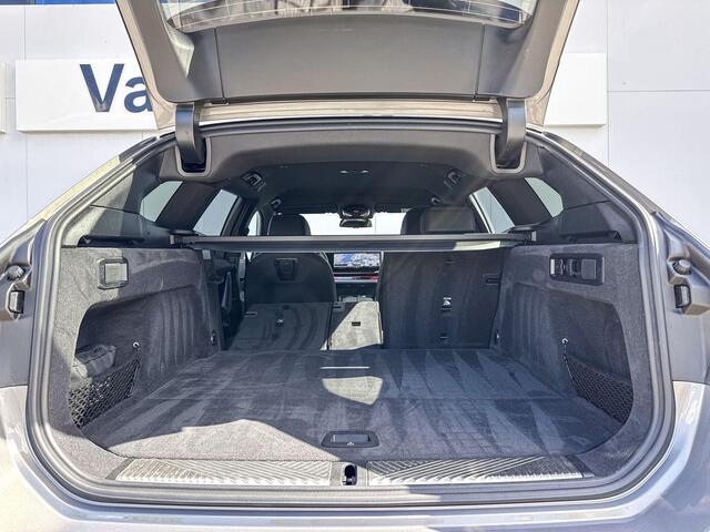 BMW 5-SERIE Touring 530e | M Sport | Innovation Pack | Driving Assistant Professional