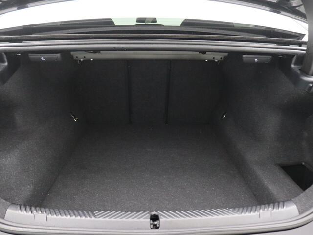 BMW 5-SERIE 530e 299PK Aut. SOH 94,08%, M-Sport Pakket Pro, Driving Assistant Professional, Memorystoel, Head-Up Display, Bower&Wilkins Audio, 20" LM Velgen