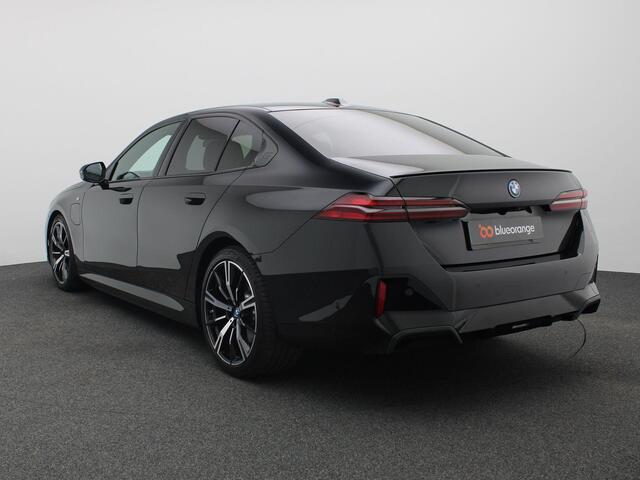 BMW 5-SERIE 530e 299PK Aut. SOH 94,08%, M-Sport Pakket Pro, Driving Assistant Professional, Memorystoel, Head-Up Display, Bower&Wilkins Audio, 20" LM Velgen