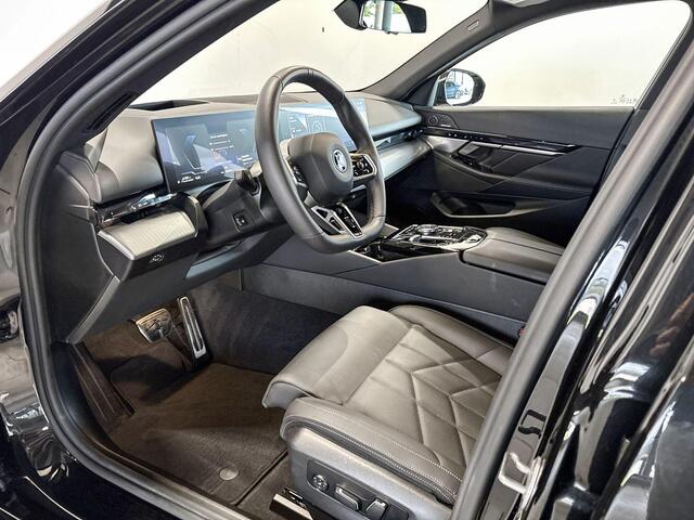 BMW 5-SERIE Touring 530e M Sport Edition