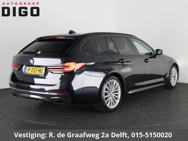 BMW 5-SERIE Touring 530i Business Edition Plus | Schuif-/Kanteldak | Navigatie | Camera | Leder |