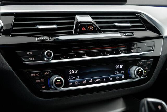 BMW 5-SERIE Touring M550d xDrive Standkachel, 360, Head-Up, 2e Eig!