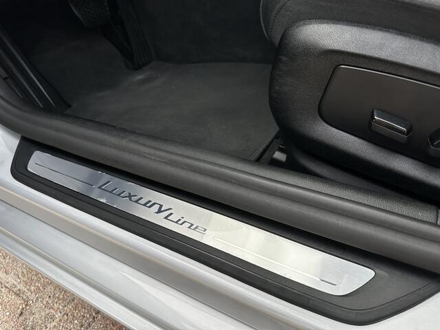 BMW 5-SERIE Touring 530e xDrive luxury line |CARPLAY|DEALER OH|LEDER|SFEERVERL|CRUISE|CLIMA|NAVI|LM VELGEN 18''