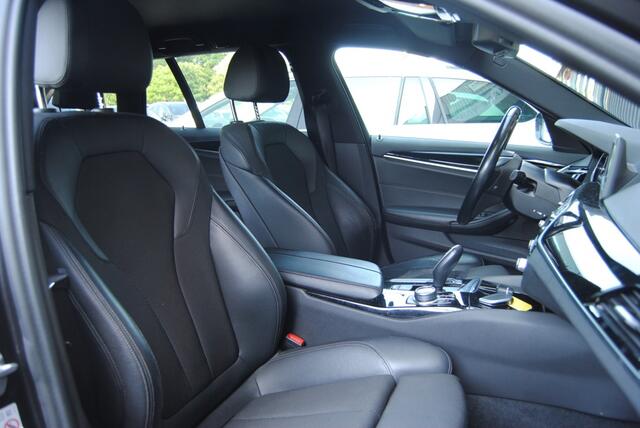 BMW 5-SERIE Touring 520d Executive | Automaat | Elec achterklep | Cruise |