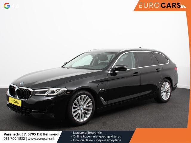 BMW 5-SERIE Touring 530e Business PHEV AUTOMAAT Adaptieve cruise control LED Leder Navigatie Stoelverwarming Achteruitrijcamera Sfeerverlichting Lane assist Climate control Apple Carplay/ Android Auto