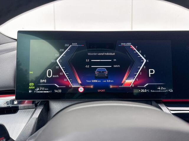 BMW 5-SERIE Touring 530e | Innovation Pack | M Sport | Copilot Pack | Trekhaak |