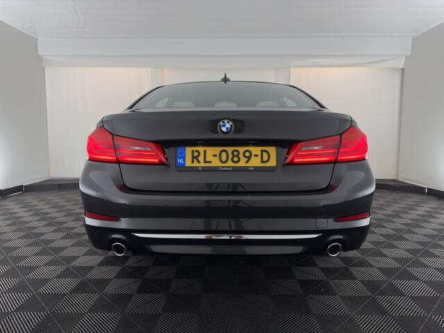 BMW 5-SERIE 520d High Executive Luxury-Line Aut. *LEDER | FULL-LED | MEMORY-PACK | DIGI-COCKPIT | HEATED-COMFORTSEATS | AMBIENTLIGHT | NAVI-FULLMAP | ECC | PDC | CRUISE | 18''ALU*