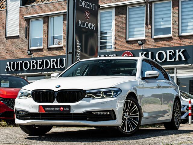 BMW 5-SERIE 530i High Exe PANO CAMERA ELEK TREKHAAK SHADOW LINE