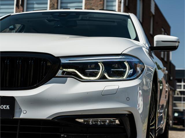 BMW 5-SERIE 530i High Exe PANO CAMERA ELEK TREKHAAK SHADOW LINE