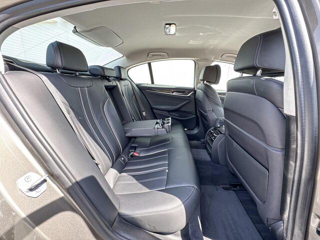 BMW 5-SERIE Sedan 540i High Executive Luxery Line | Comfortstoelen