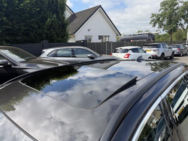 BMW 5-SERIE Touring 520i Corporate Lease High Executive | Panoramadak | Camera | DAB | Elektrische Achterklep |