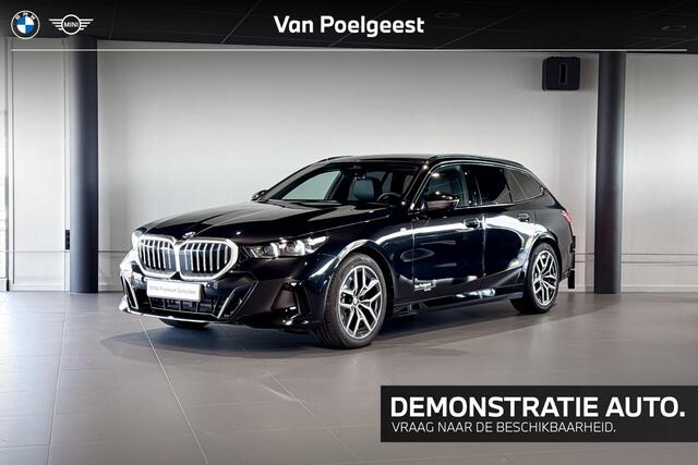BMW 5-SERIE Touring 520i | M Sport | Harman Kardon | Stoelverwarming | Comfort Access |